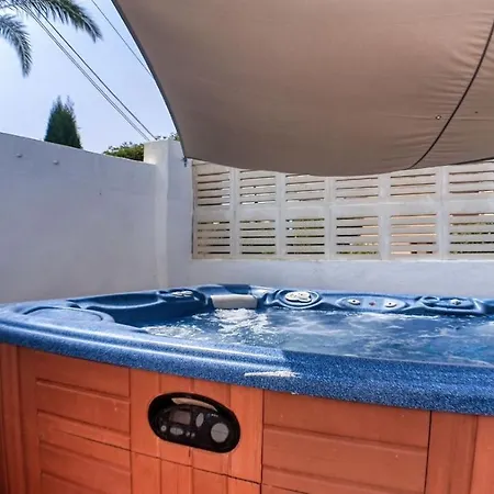Casa Blanca كاليبي